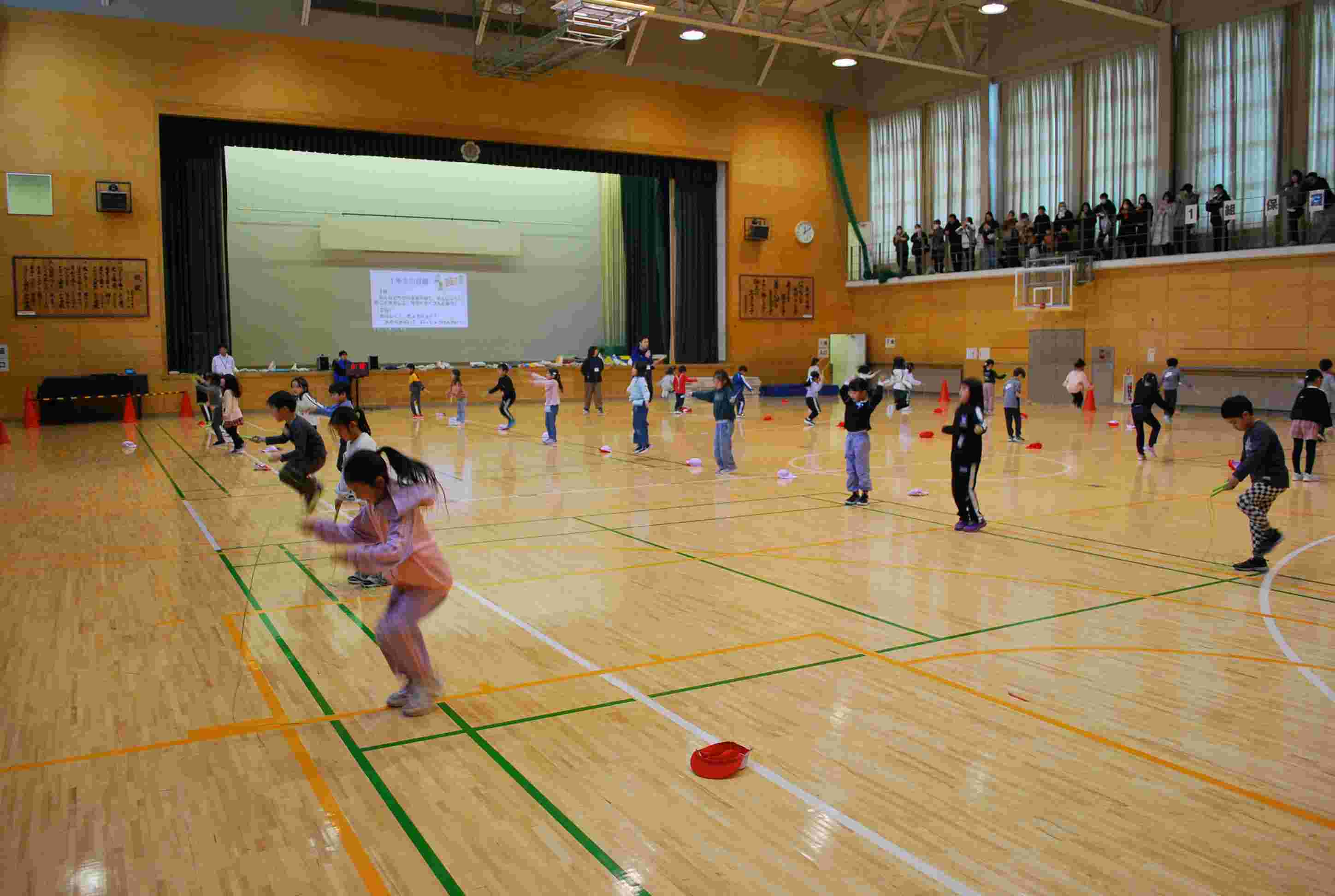 【12月4】1年生 なわとび大会.JPG