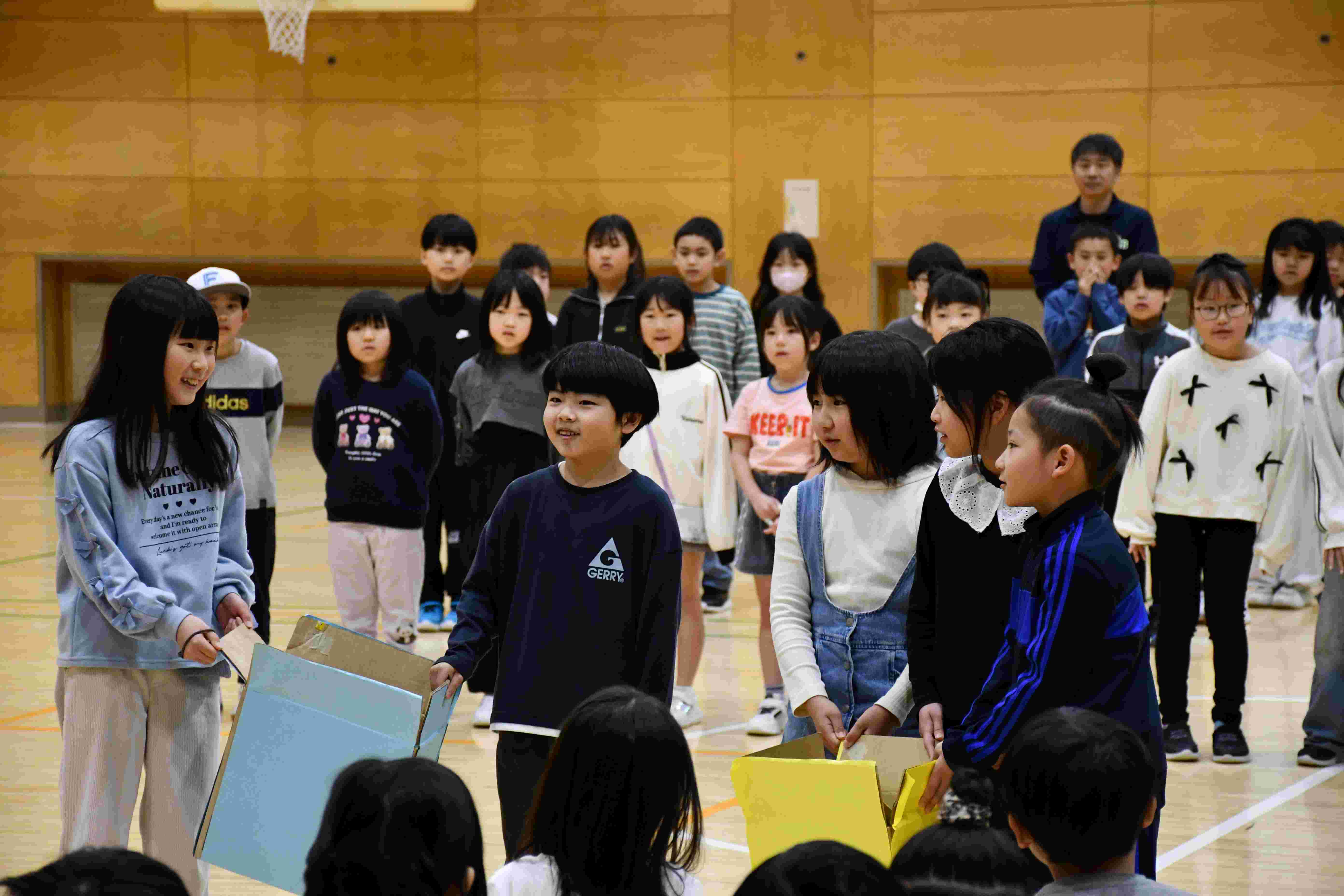 1年生むかえる会3.JPG