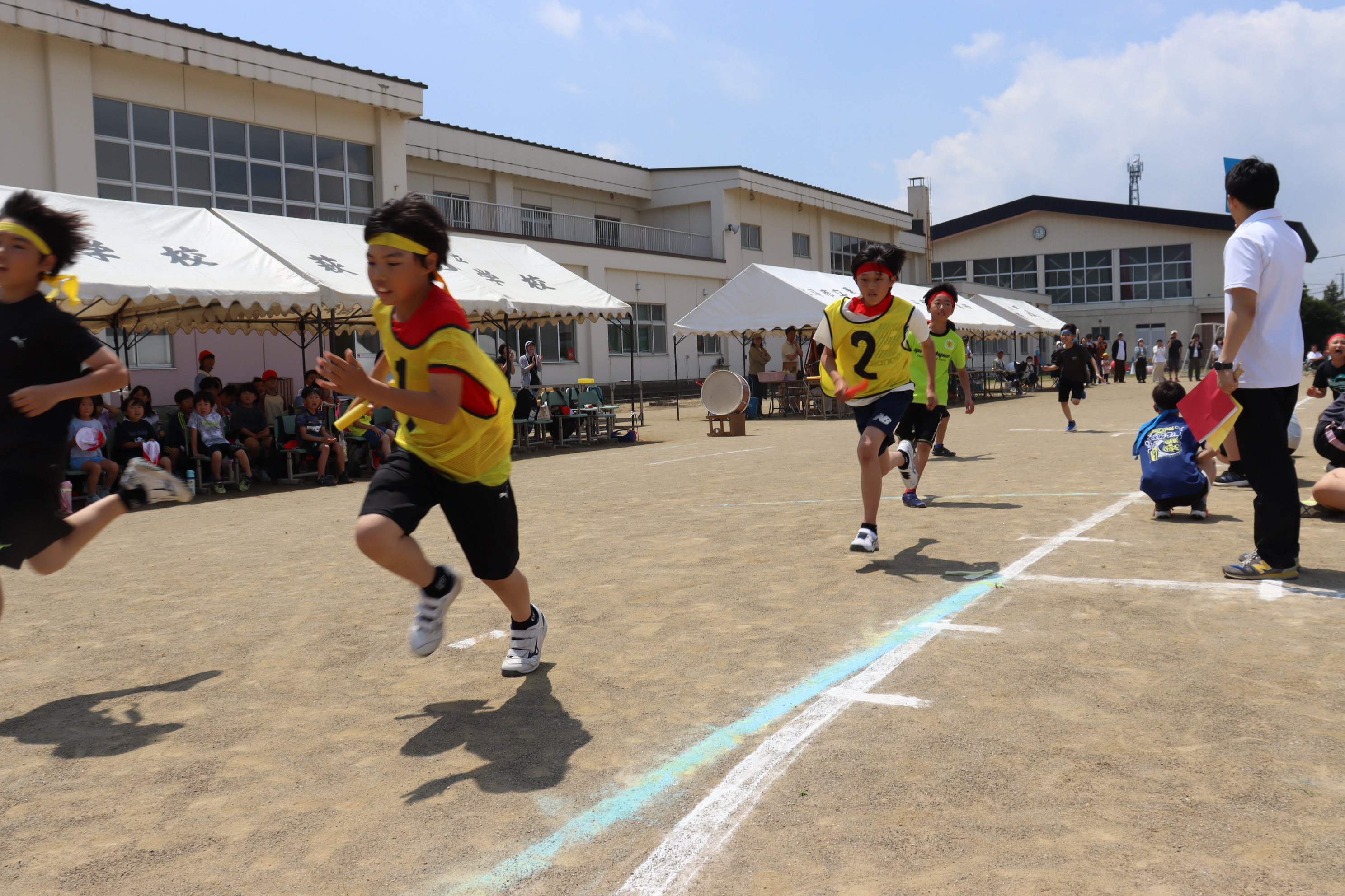 高学年リレー4.JPG